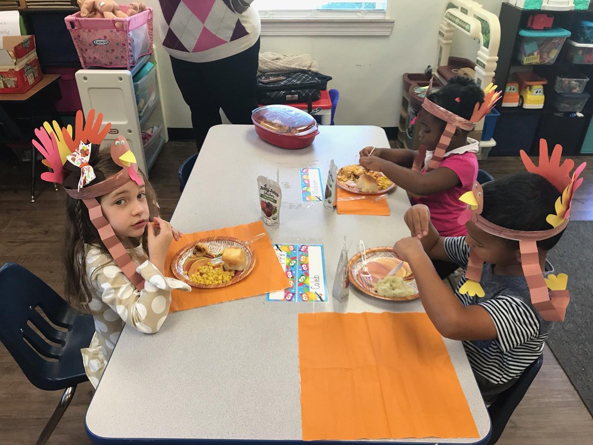 fcs_knights's tweet photo. Preschool enjoyed their Thanksgiving Feast yesterday!  Blessed beyond measure! https://t.co/MMh4Q9lxUI