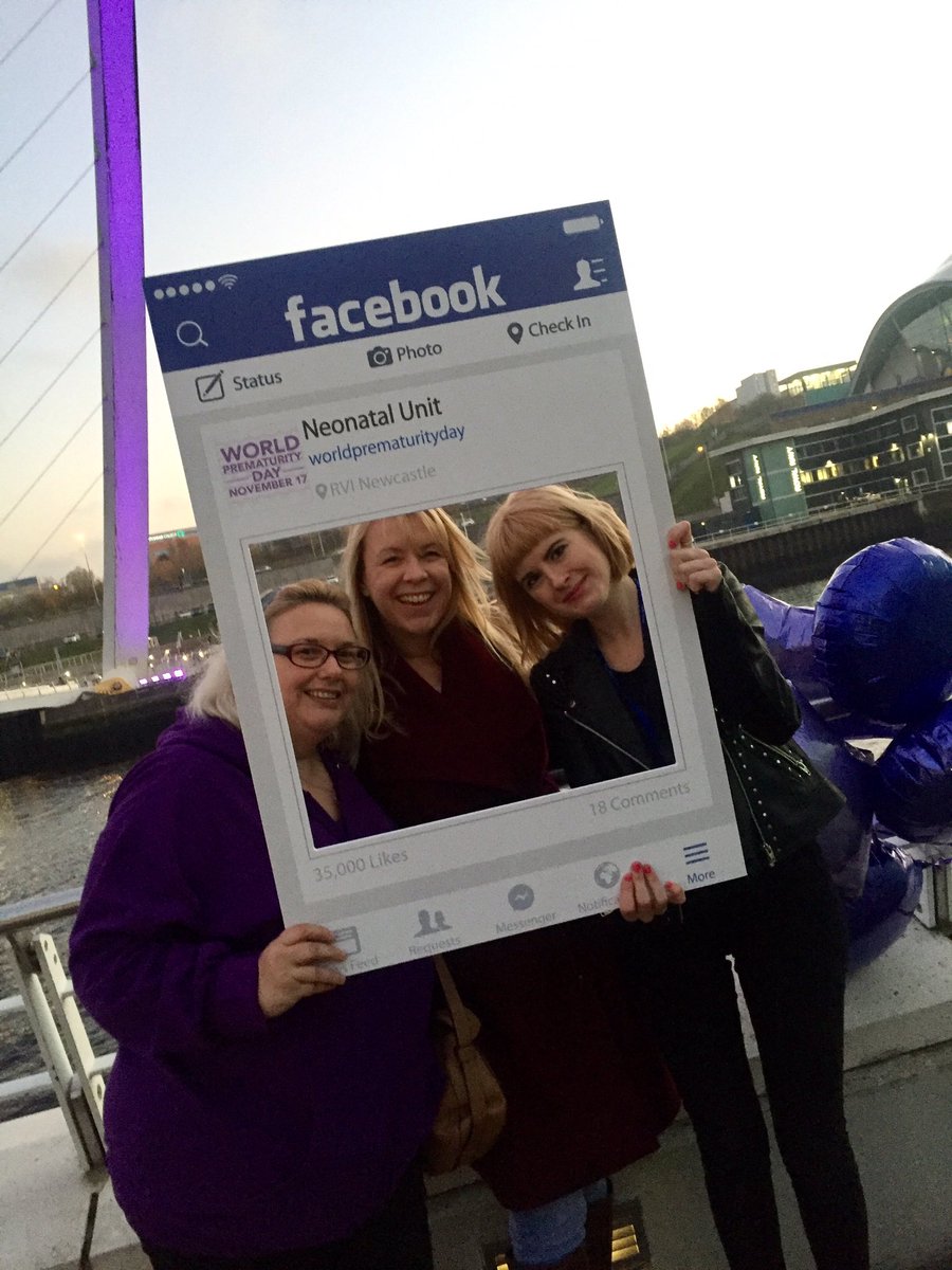 TinyLivesTrust's tweet photo. As the sun set on @NEWCASTLEQUAYS, we were delighted to be joined by some of the amazing nurses from the RVI Neonatal Unit to celebrate #GatesheadMilleniumBridge turning purple for #WorldPrematurityDay. Thank you to the parents and babies who popped by to say hi as well! πππ https://t.co/8ADo6l1Prl