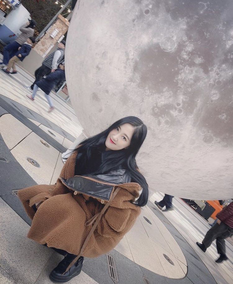 pop_archive's tweet photo. haeri’s instagram is now public 💘 imhaereepotter https://t.co/zQycBhwFcn