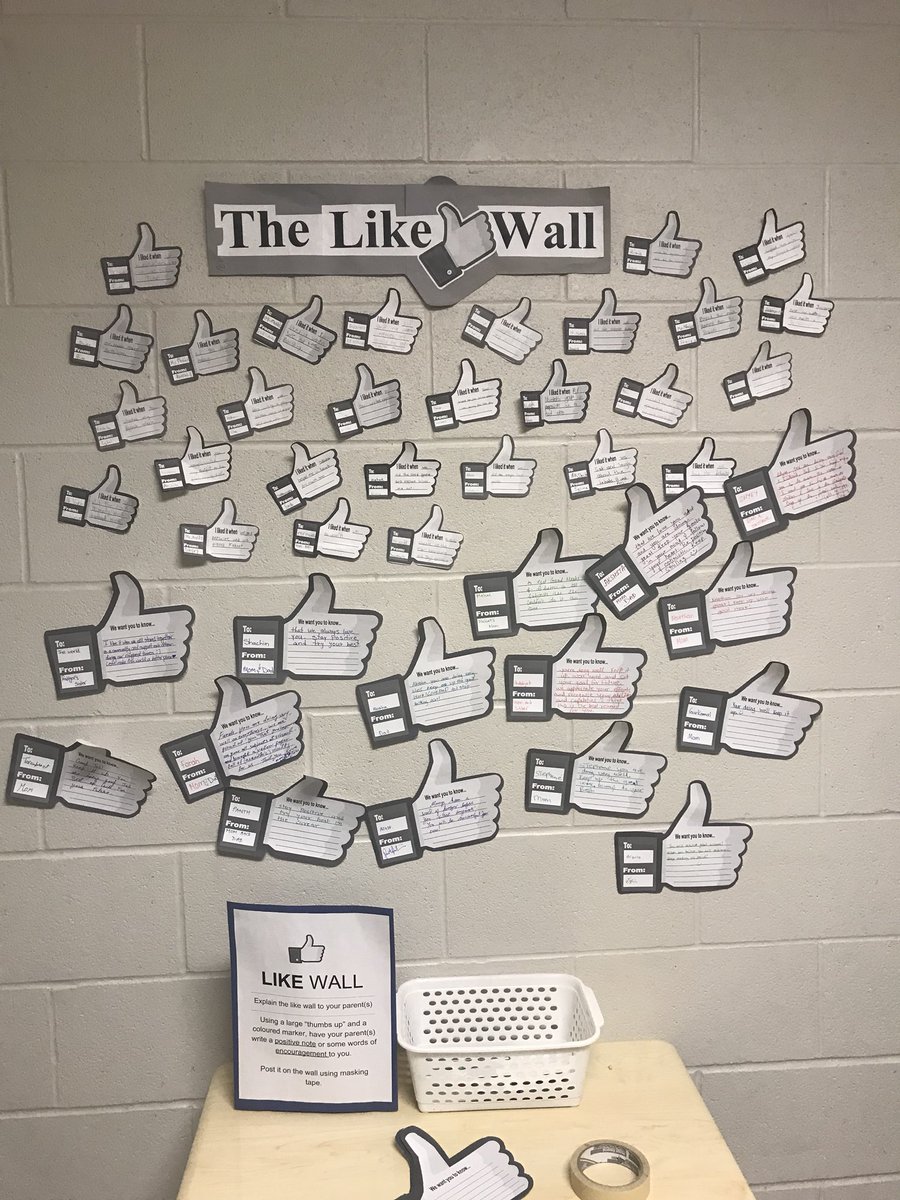 FairlawnPSPDSB's tweet image. Great idea @Mr_Nudds to have a LIKE wall in 8A @FairlawnPSPDSB during parent-teacher interview night #proudparents #caringparents  #supportiveparents @PeelSchools @ClimatePeel