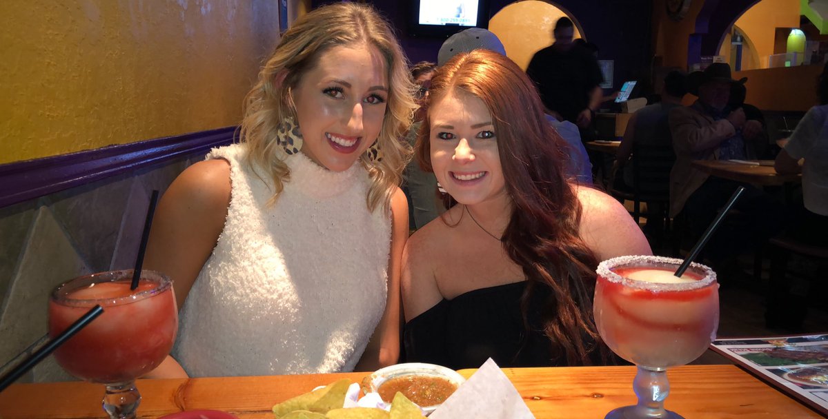 addy_cook's tweet photo. HAPPY BIRTHDAY TO MY BESTIE GAL!! 23 never looked so good! have the best time tonight and i love you forever 💘💞💝 https://t.co/o1MUlixzRi