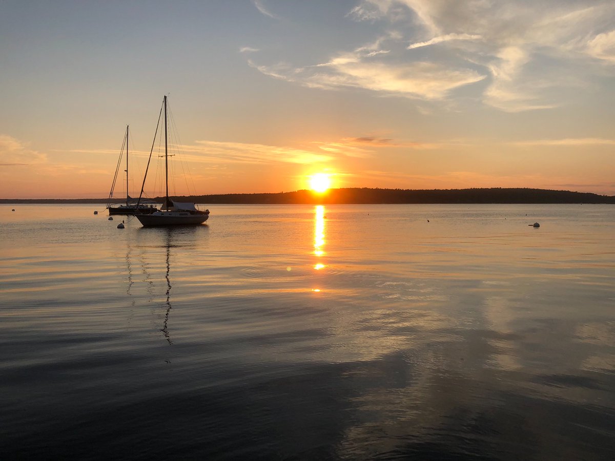 ph0t0s's tweet photo. @artfulIy Another perfect view

Morning in Maine☀️ https://t.co/EJR36bhAaY
