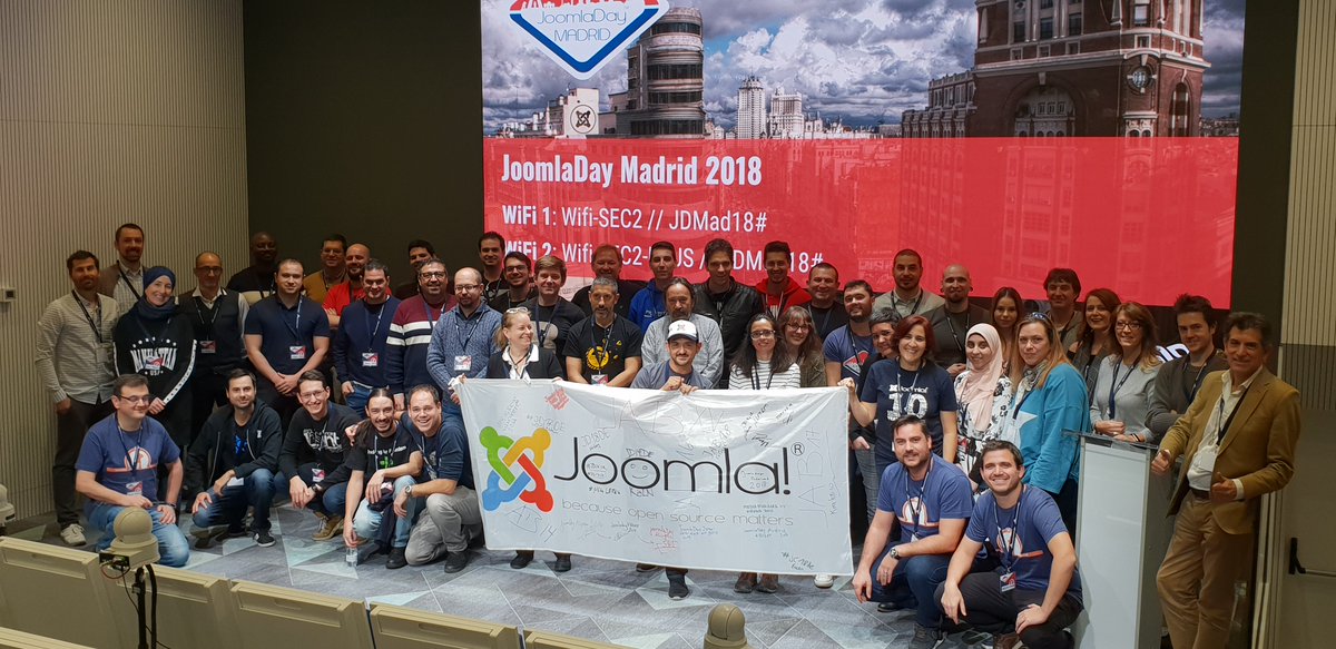 jvmaese's tweet photo. Gran equipo en el #jdmad18  realizado en la #CasaDelCorazon Jornada especial compartiendo conocimientos con verdaderos expertos #Joomla Nos vemos en #JDMad19 el año que viene 👏👏👏👏 @secardiologia @cuidarcorazon @Joomla_ES @joomla https://t.co/To9jaOqLFh