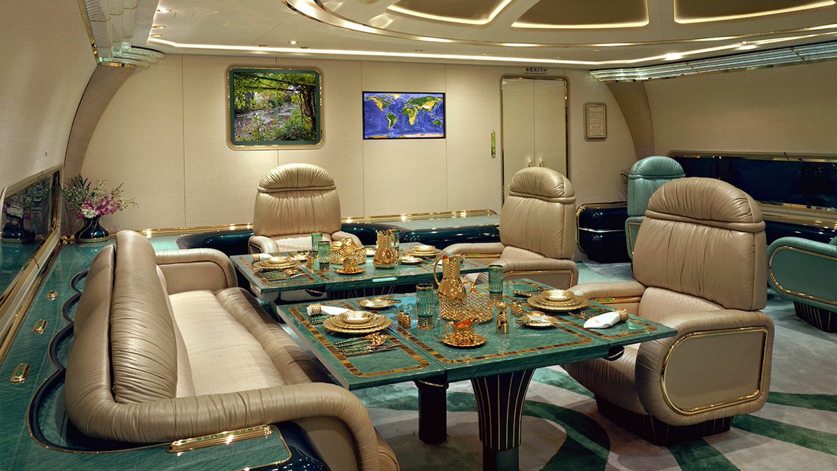 VICE's tweet photo. This guy photographs luxury airplanes for the mega-rich: https://t.co/rjqfM1kVge https://t.co/tEqZklkLM6