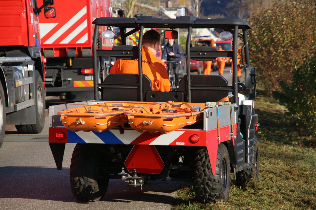MichaelHuising's tweet photo. Specialisme Technische Hulpverlening actief in #Zuidwolde tijdens de #aardbevingsoefening  2/2 https://t.co/e7c59Vou5R