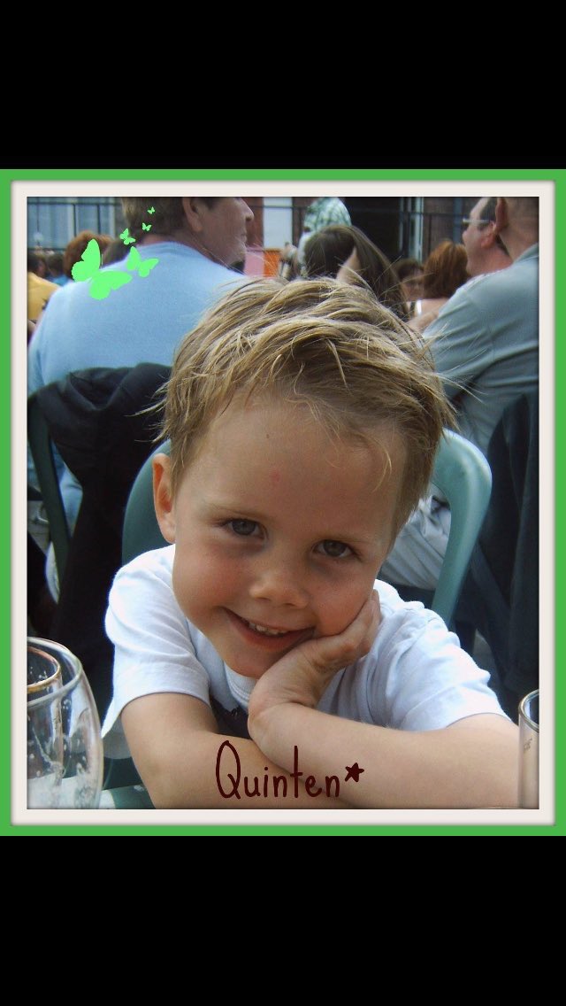 Sandrien2002's tweet photo. Soms passeer ik langs de sporthal en moet ik aan u denken. Ik vraag me dan af hoe je er nu zou uitzien en volgens mij zou je 1 van de mooiste boys zijn. Ik heb u nie goe gekend Quinten, maar hopelijk was uw 16e verjaardag fantastisch daarboven ❤️ https://t.co/rpc2MNbGK5
