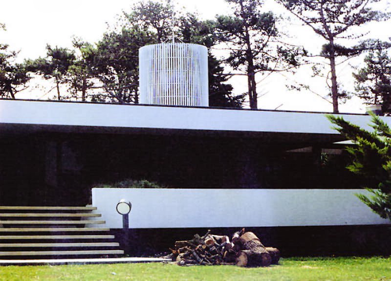ZonArquitectur's tweet photo. Maravillosa expresión #100x100moderna Casa Espacio, Punta del Este - Uruguay. #Arquitecto Mario Roberto Alvarez. Entre 1982-1984.
#100x100masterhouses #TeCreesModerno? #MenosEsMas https://t.co/zwTMXFurRs