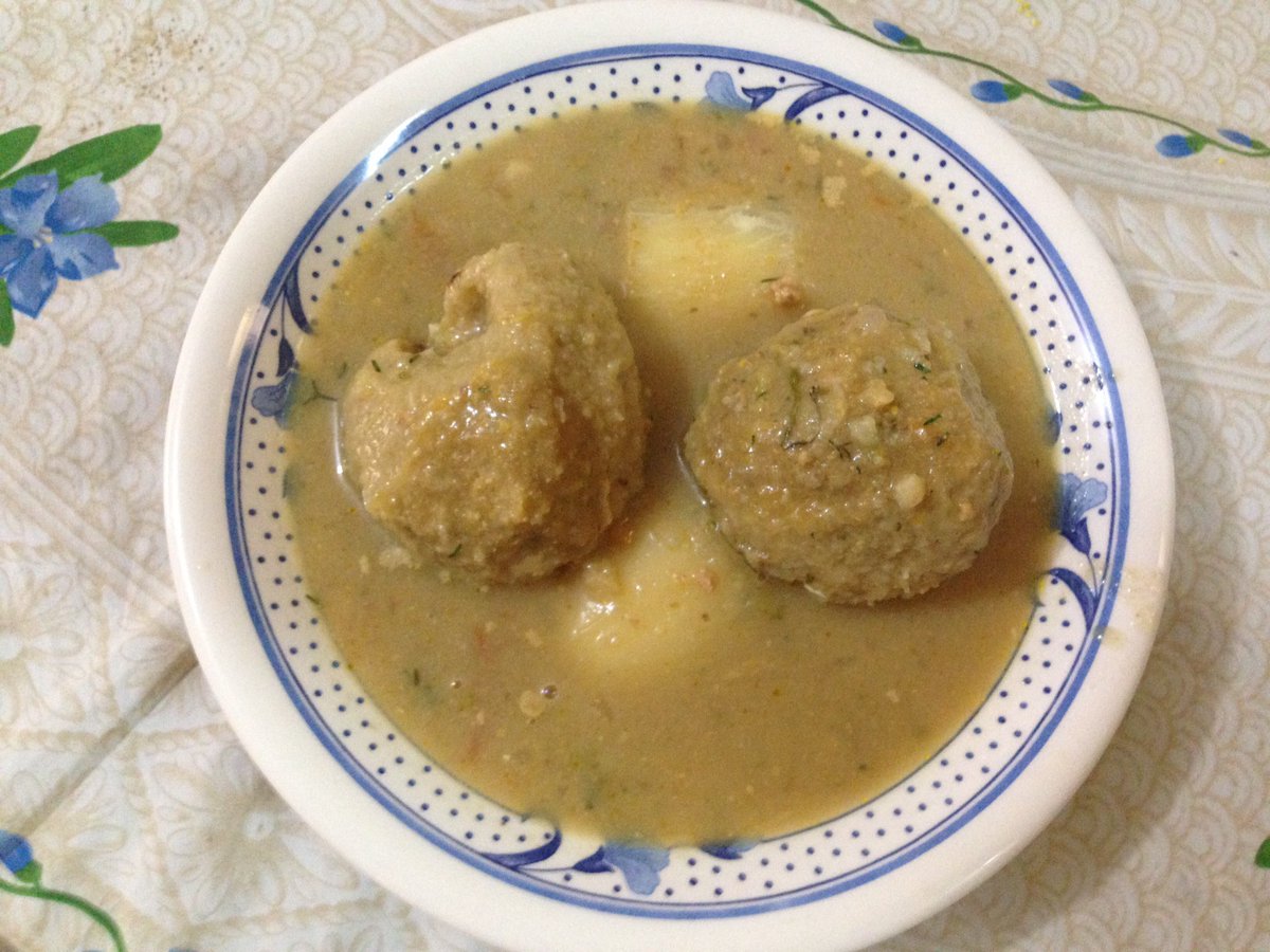 BuchanamMaster's tweet photo. Comida de los Dioses #CaldoDeBolas 😍🤤😋 https://t.co/GDw5VMX3va