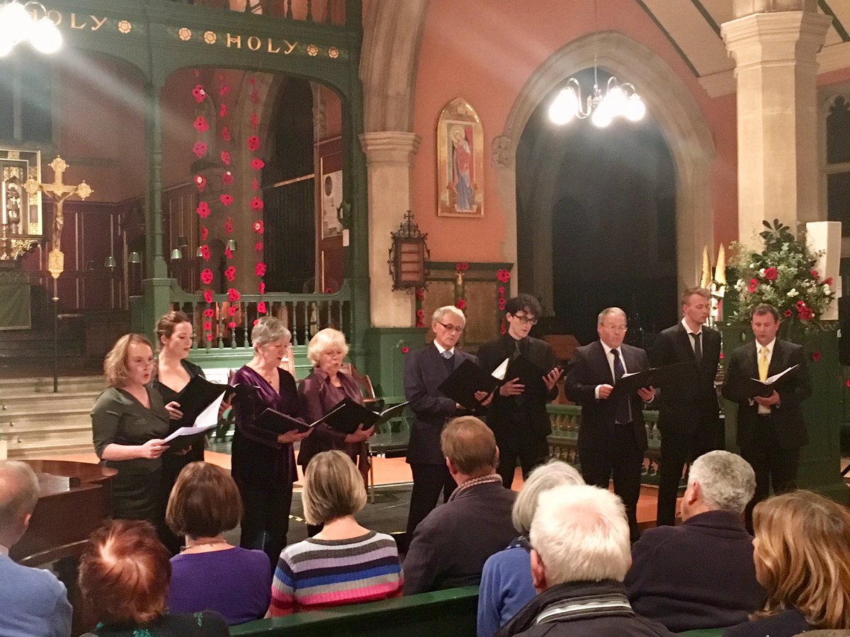 StMichaelsW4's tweet photo. Wonderful #LoveMusic4 charity concert last night, in aid of @theambertrust @UpperRoomOrg and @WaterHarvestOrg. Thanks to @DerekParavicini, Alistair, Sarah and team at #BownDesignandBuild + family and friends - and all who came and gave so generously! https://t.co/YC0p8SfVPw https://t.co/3X1jK7CLwz