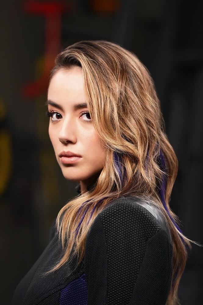 DaisyQuakey's tweet photo. "Purple in mah hair people. Quake is ready to kick some ass now." #DaisyQuake #AgentsofSHIELD https://t.co/3E32dZL47w