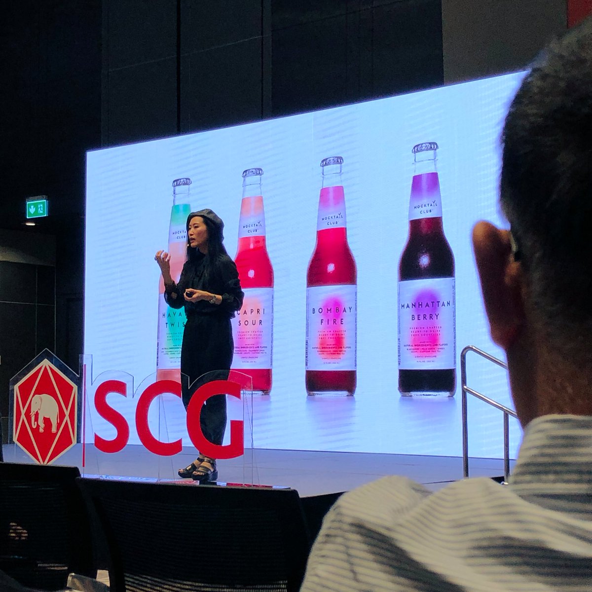 TFWI91's tweet image. รู้สึกพาวเวอร์อัพมากๆ คุณปุ้มเก่งมาก ฟังแล้วโคตรอินสไปร์ Just create something new and be brave 💪🏻 #designtalks #DESIGNARMY #PumLefebure