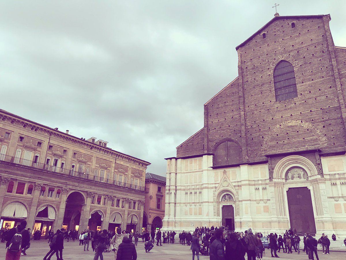 Jack_RPLF's tweet photo. Post AIOP 2018

#aiop #aiop2018 #bologna #piazzamaggiore #basilicadisanpetronio https://t.co/ggdb0mSpZM