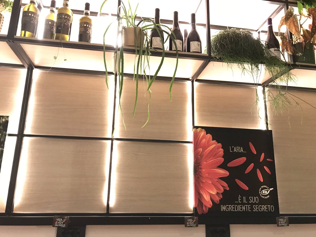 Stasera da #Casamadre per #AriaDiSanDaniele ❤️❤️❤️ <a href="/SanDanieleDOP/">Prosciutto di San Daniele</a> #SaySanDaniele
#SanDanieleDop