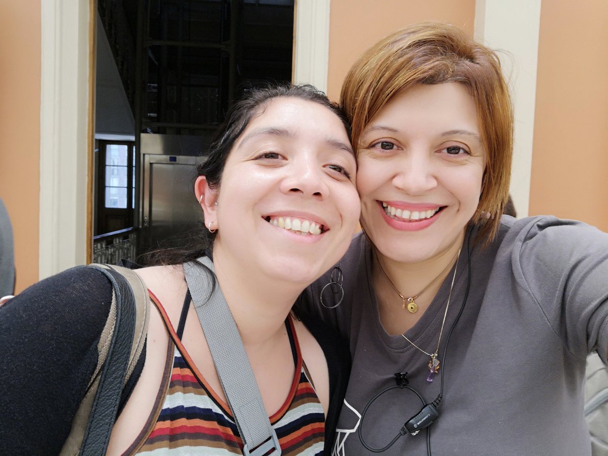 lilianareyes's tweet photo. Encontrándome con amigas de la comunidad @masmujeresux e @ixdasantiago #masmujeresux #ixdasantiago https://t.co/azz6tDCD2p