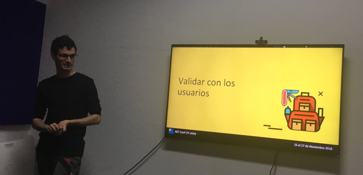 claubs_uy's tweet photo. @loskinoficial explicando qué son las pruebas de #usabilidad con usuarios en @NETConfUY #usability #NetConfUy https://t.co/T41dS5a5M6