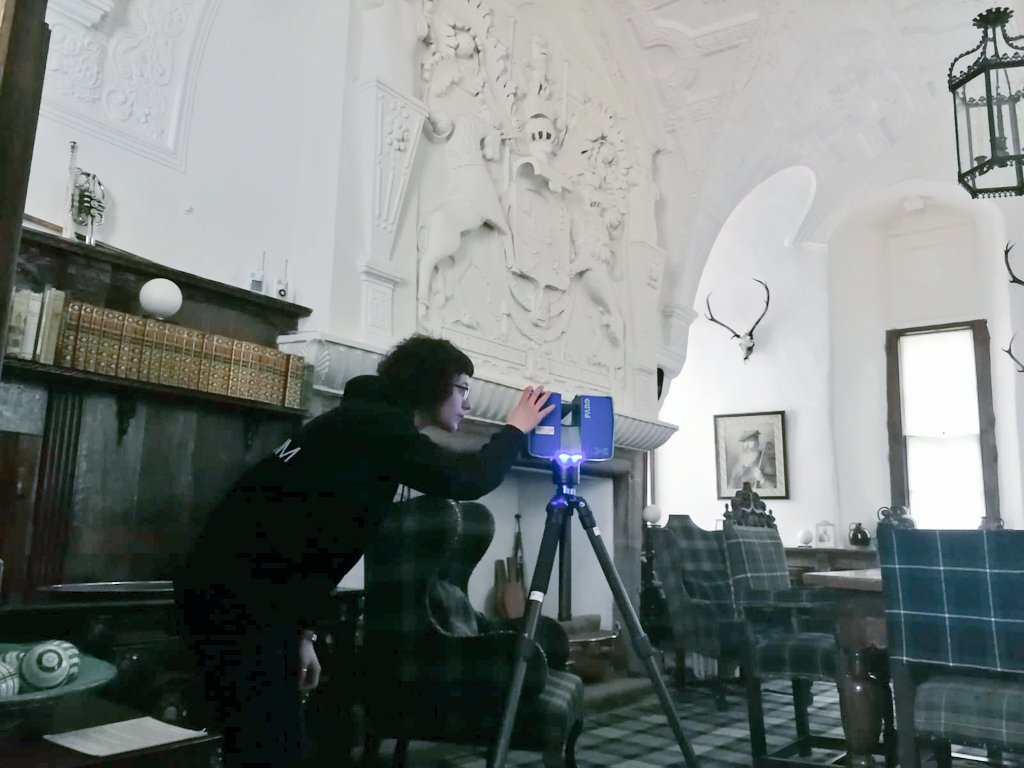 CMolinaSanchez's tweet photo. I had a wonderful time today #3Dscanning Craigievar Castle. After a couple of weeks off, this is the best way to get back to work 😎 What an incredible site! @SpectrumDH @N_T_S https://t.co/UJLZSVNqLn