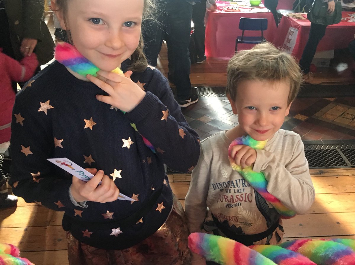 CateDouglasAuth's tweet photo. These two little munchkins were super happy snuggling their new Poppy’s Tails at Hampstead Hill School #childrensfunday #londonislovinit #xmasgifts https://t.co/lo0FnDdL5s https://t.co/7lxWn9ujGT