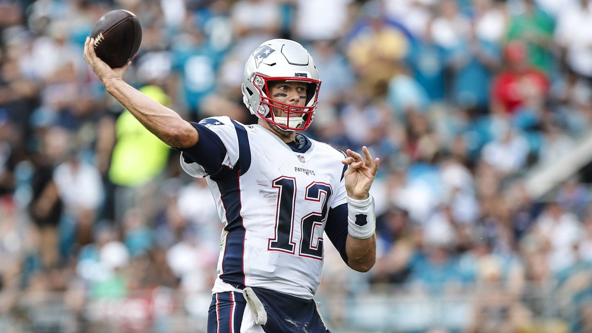 Sportbuzzer's tweet photo. Bericht: #AmericanFootball-Spiel soll in #Deutschland stattfinden! #newenglandpatriots
➡️https://t.co/f0jBNpzvcY https://t.co/aWt8WzHa8z