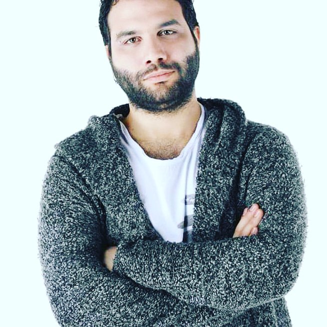 Istanbul Arabesque Project'in  vokalisti Göktuğ Varyozdöken, bu gece 22.30da Arabecks Cafe Sahnesi'nde.  Rezervasyon icin 0216 405 19 07/0533 261 94 69