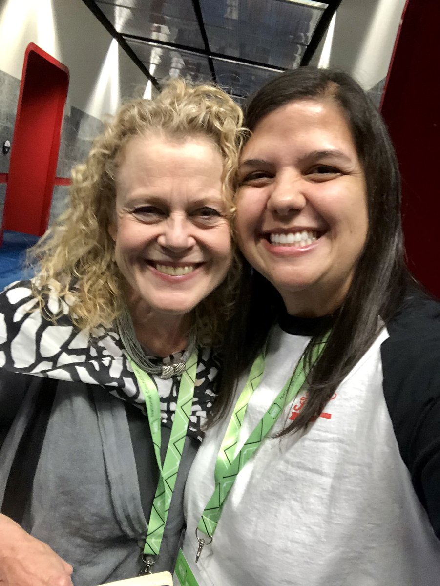 LiterateLife's tweet photo. No better lady to bump into in the hallway. Can’t wait to learn from you later, Katherine! 💗 #NCTE18 https://t.co/SBNHnJjzz4