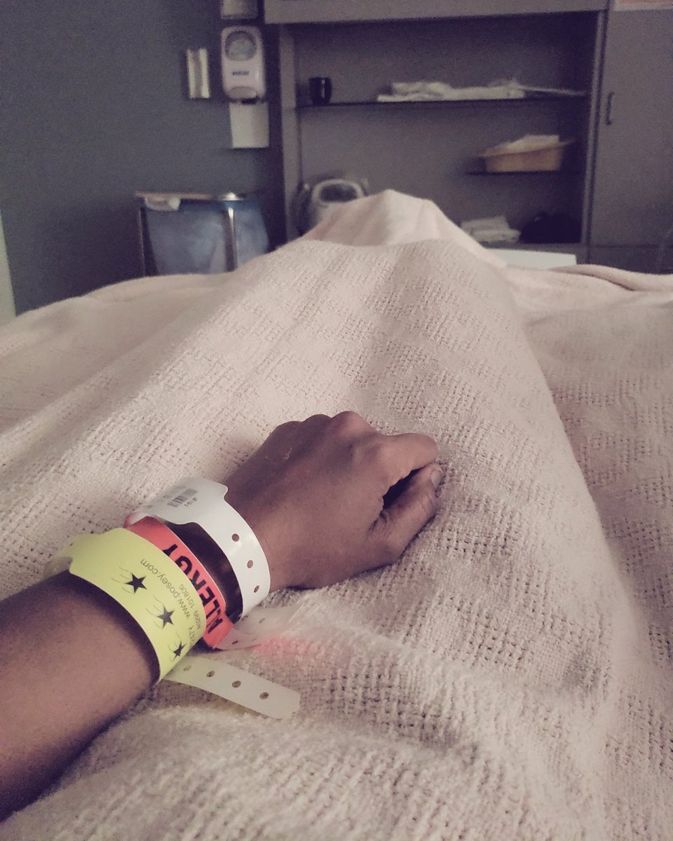 Good Morning, my doctor visited my room last night, sat us down &amp; told us that I have Stage 4 Malignant Cancer. Not sure what type of cancer yet because it didn't originate in my spine &amp; pelvis, it spread there. 🕶💜😞 #IMissedGhostConcertLastNight 🖤🤘🏽<a href="/thebandGHOST/">Papa V Perpetua</a> #cancersucks