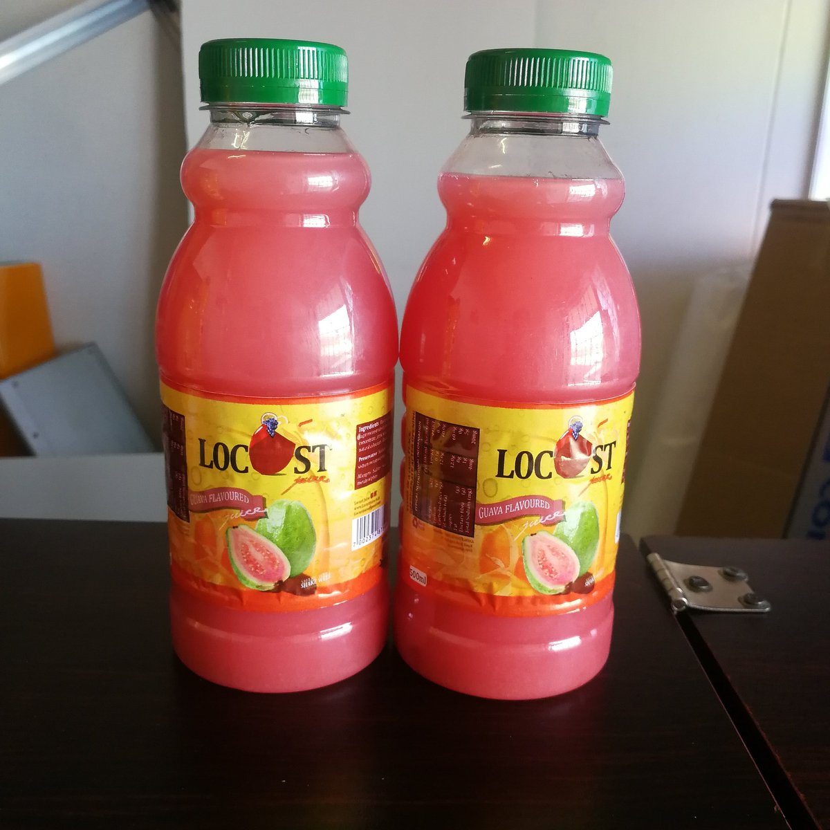 Ntethelelolocus's tweet photo. Guava juice #madewithrealftuit https://t.co/hNesqPLbjh