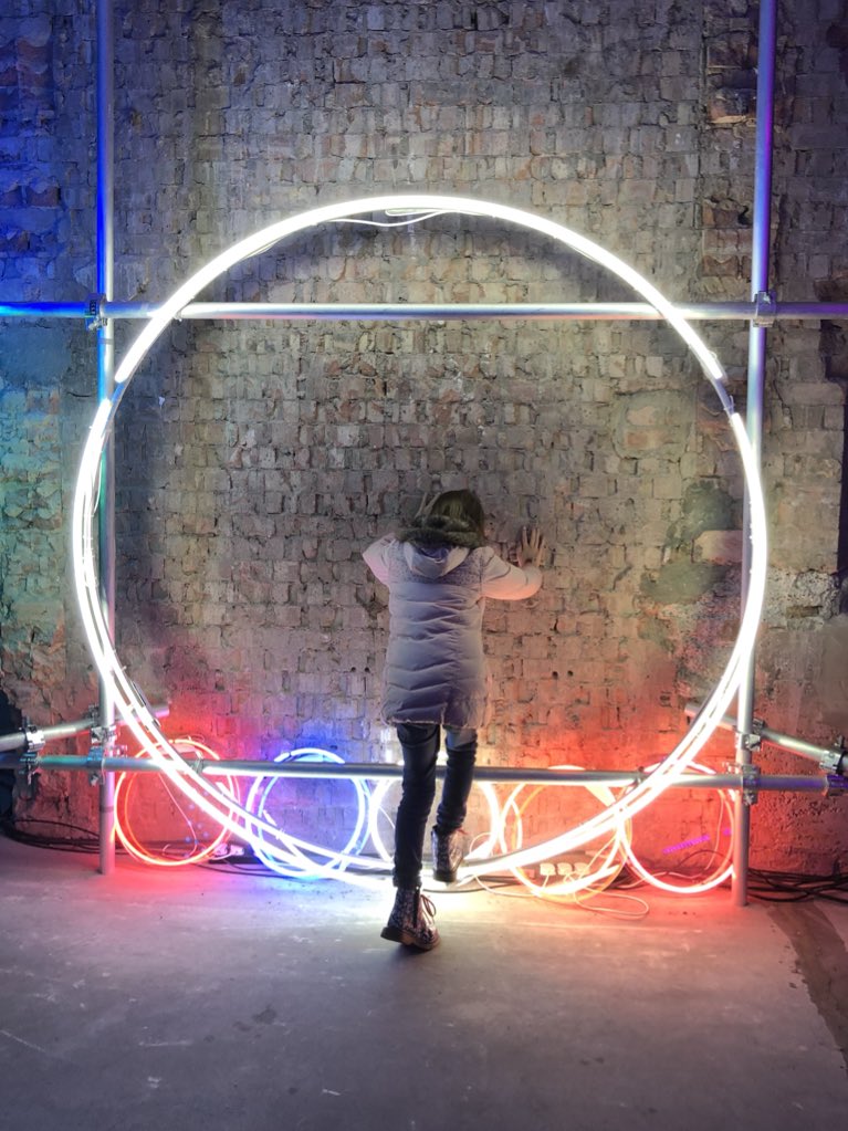 mlukowski's tweet image. Amazing Christmas lights installation at @MulberryEngland #mulberrylights