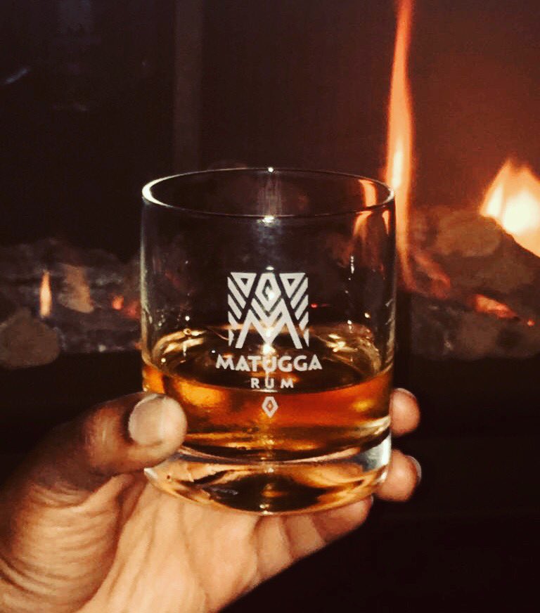 matuggarum's tweet image. Enjoying some quality time with our elegant new branded rocks glasses. One of the many great rewards via our Crowdfunder Campaign: crowdfunder.co.uk/matuggarum. Totally blown away by your generous support! It’s great to have you on the journey. #Rum #Africa #Scotland #SipSavourShare