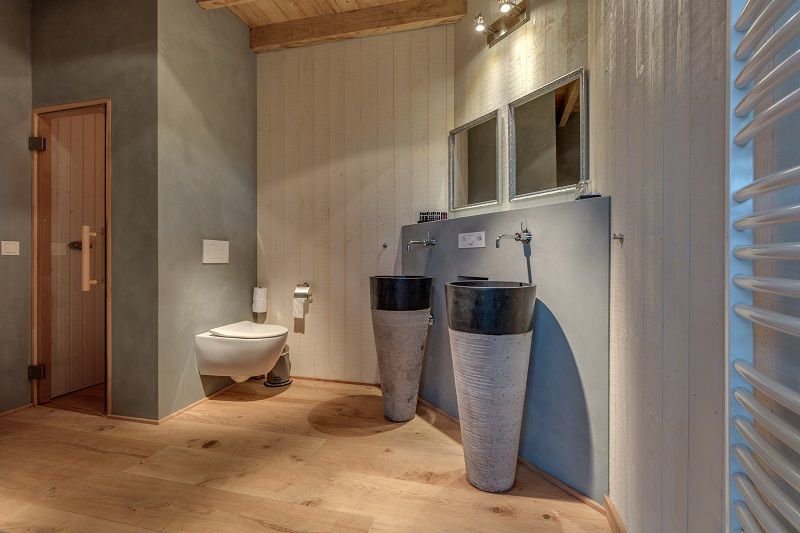 OrigineelSlapen's tweet photo. Je kan de boom in!! Maar dan wel in je eigen hotelsuite op 4 meter hoogte in een eeuwenoude eik. Deze luxe Boomsuite in Heeswijk-Dinther heeft zelfs een Finse sauna: https://t.co/aFY3D2a92i https://t.co/MTZirY6YWY