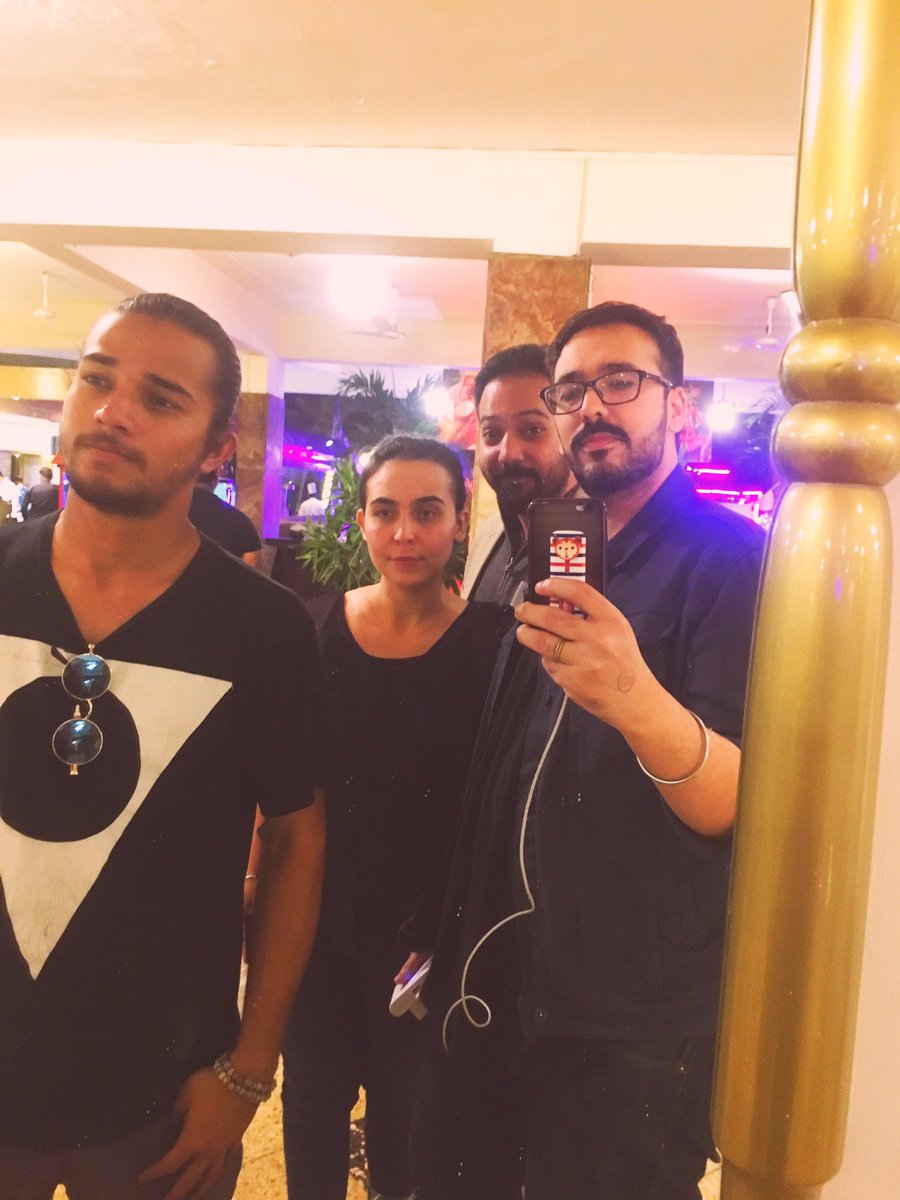 iDinoAli's tweet photo. 4 Amazing Band one Rocking Night - Thank you @pepsipakistan for bringing music back - #PepsiBattleoftheBands
#IMWithTheBands https://t.co/GBVAPpPYN8