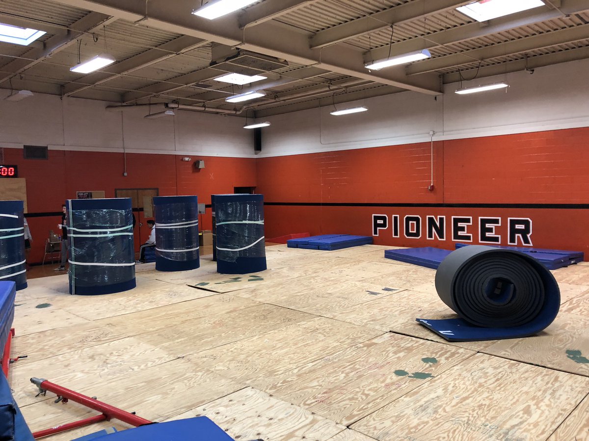 _FunkMasterFlan's tweet photo. As the 🐛 becomes a 🦋, so too, the Aux gym becomes a wrestling room. Painstaking process that literally takes ~200 man hours but isn’t so bad when you have about 20 guys show up for 6 hours on a Saturday to help. #gratefulformyteam @VillePioneers Out w/ the old. In w/ the new! https://t.co/g5SEpuBwwj