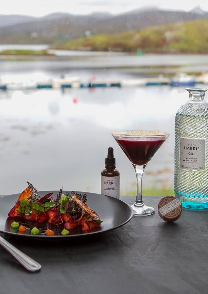 harrisdistiller's tweet photo. Our #SeafoodProject continues tonight as we collaborate with local chef George Lavery from the North Harbour Bistro @nh_bistro. Discover his Isle of Harris Gin cured salmon with beetroot pickle, perfectly presented or simply served on hot toast via https://t.co/5TyLhIMqc5 πΈπ https://t.co/B8NnmSs5gw