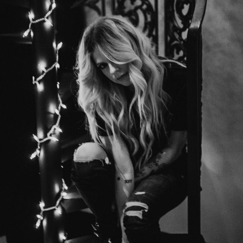 #HeadAboveWater #DWTS 💙