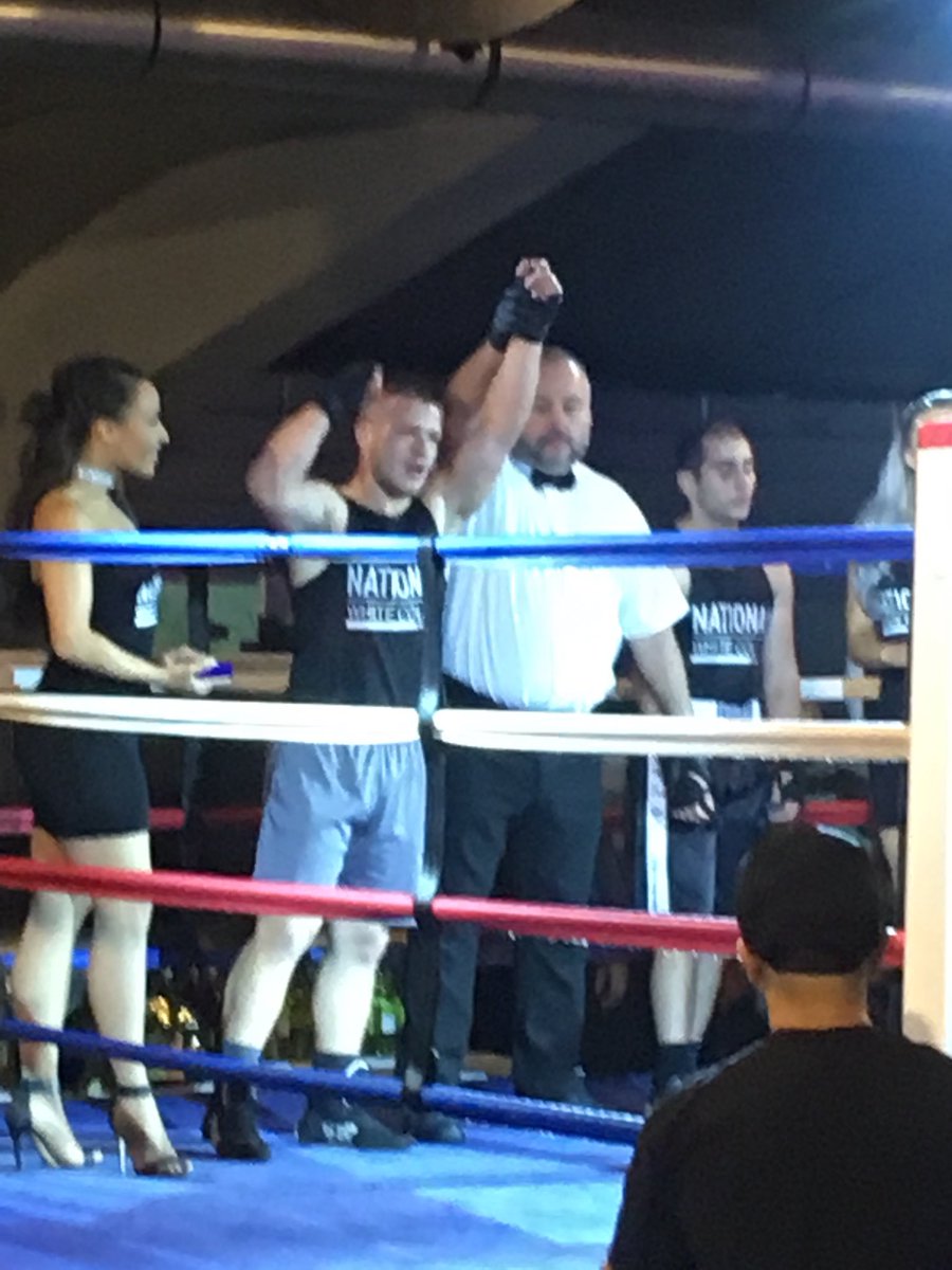 APMoulding's tweet photo. And the winner is .......⁦@BoxingBinman⁩ ⁦@Edgarsgift⁩ well done Josh. Best fight of the night. https://t.co/B4x48bH9Uv