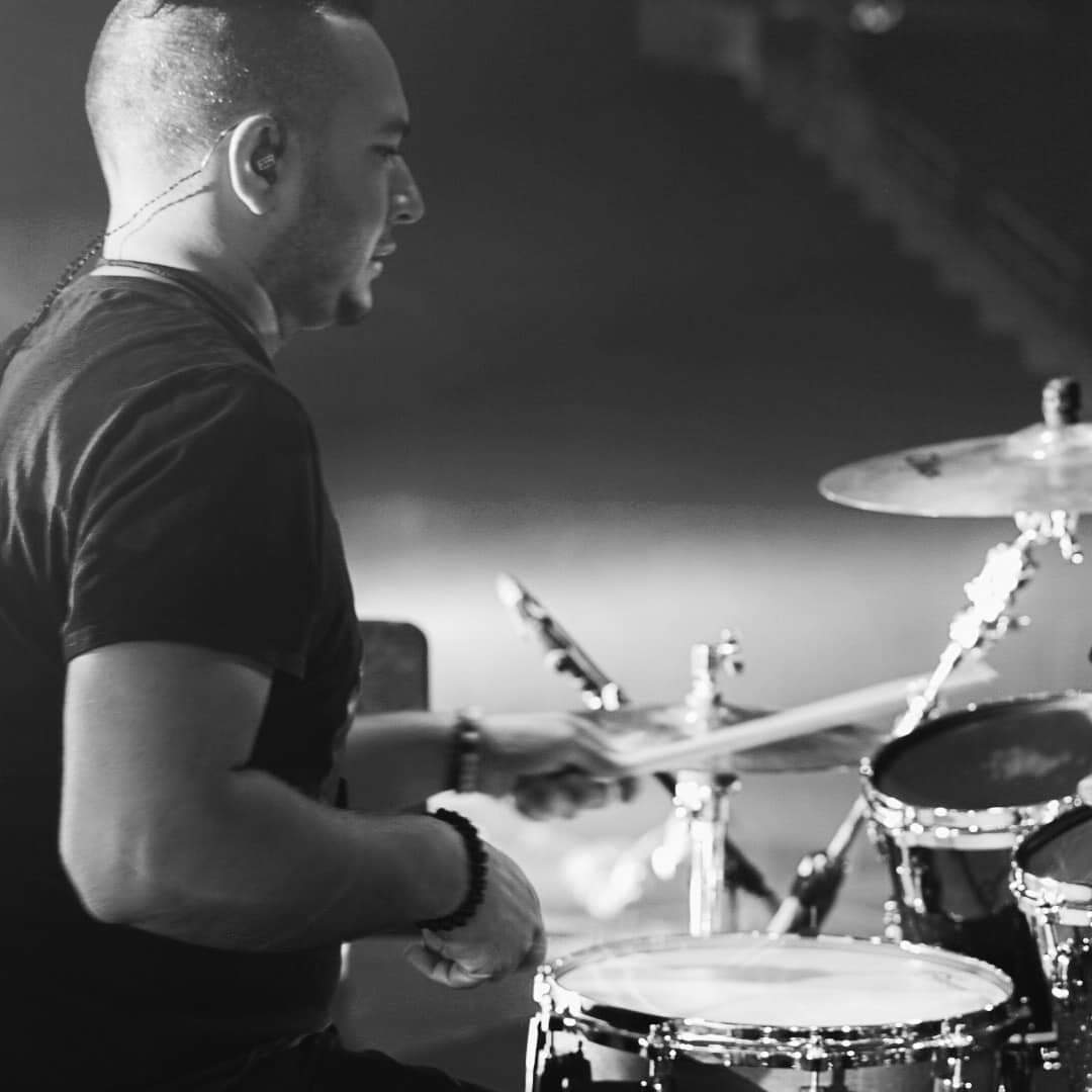 MarcAnthonyBand's tweet photo. From @JessieCaraballo
In Miami. Performing tonight with @marcanthony at the American Airlines Arena #AllGod #Grateful #Drummer #Percussionist #LegacyTour2018 #MarcAnthony #pearl_drums #ctmonitors #aquariandrumheads #vicfirth #zildjiancompany #drumdots https://t.co/NWwhTzzQgW