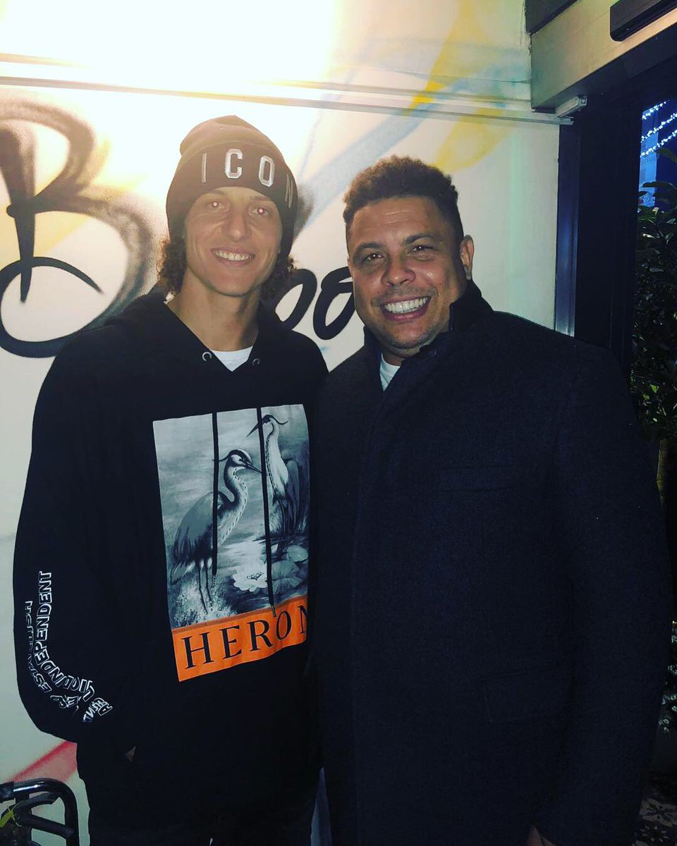 BabboLondon's tweet photo. About last night ๐ค๐พ๐ค๐ผ @Ronaldo @DavidLuiz_4 @marquinhos_m5 @LucasLeiva87 @keenedy11 #BabboFamily #BabboRestaurant #Legends https://t.co/M1pnSOma0z