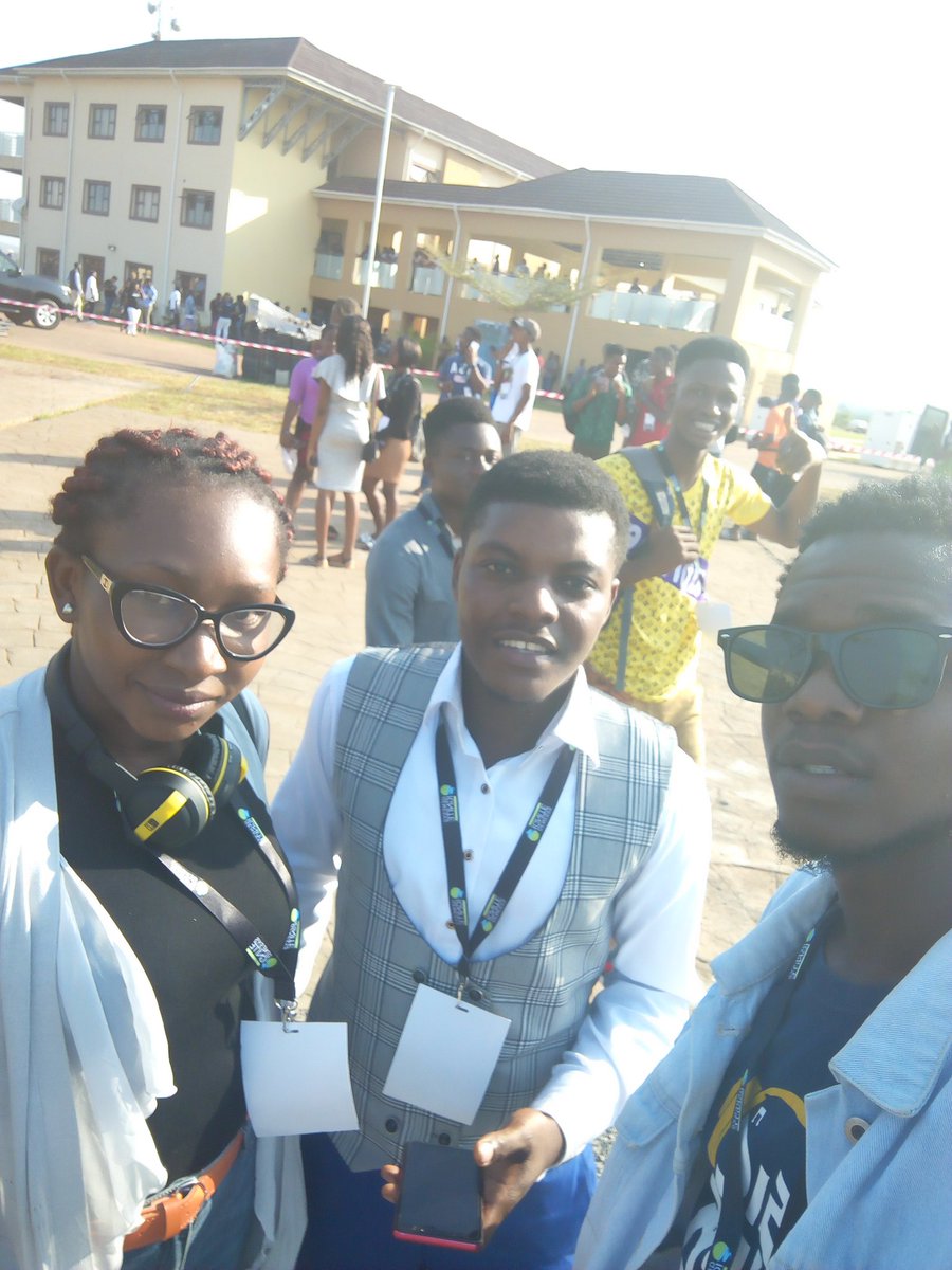 cheya_ruby's tweet photo. Look who I saw yesterday @genesystechhub IGNITE #IGNITE18 #GenesysIGNITE https://t.co/YOZViKLgrF