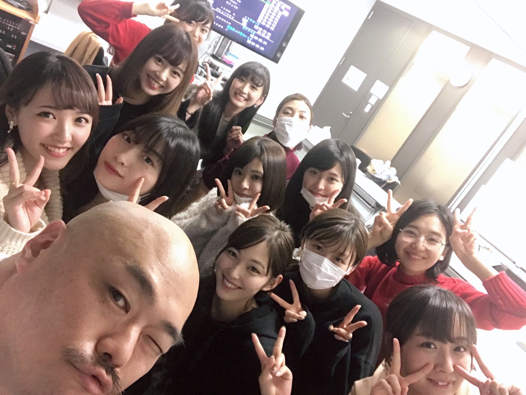 安田大サーカス クロちゃん على X: 