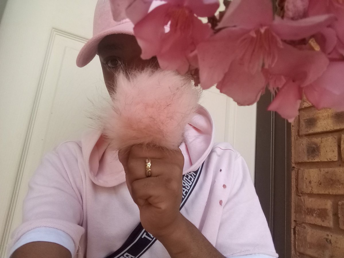 truthttacion's tweet photo. Pink💝🔥🌚 https://t.co/wwwtuFJhaO