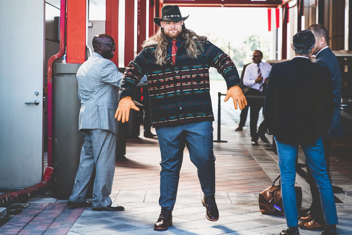 Buccaneers's tweet photo. .@Beau_Allen with that Lloyd Christmas drip. https://t.co/11Kp6V3XhD