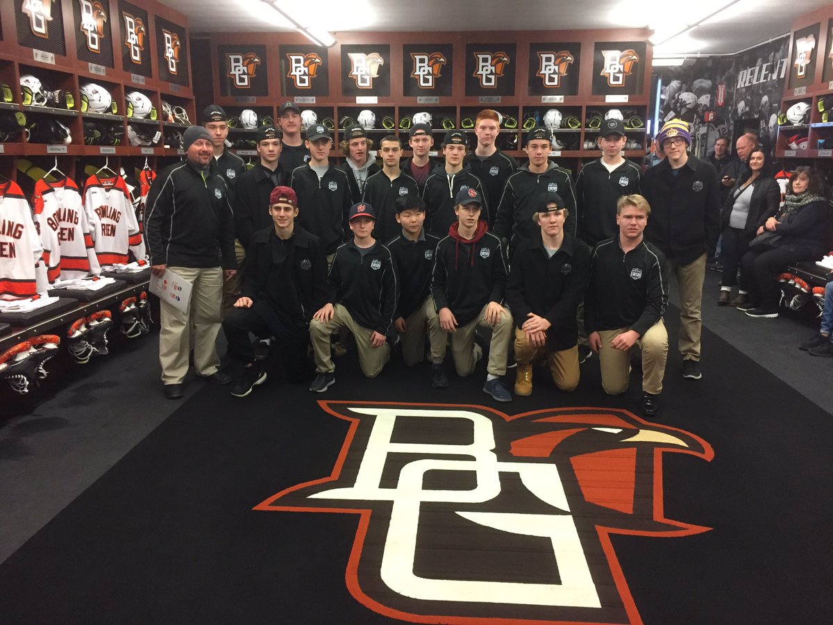 First stop @BGFalconHockey facility. Thanks to the staff for the tour! <a href="/2003_HP_Lakers/">2003 AAA HP Lakers</a>