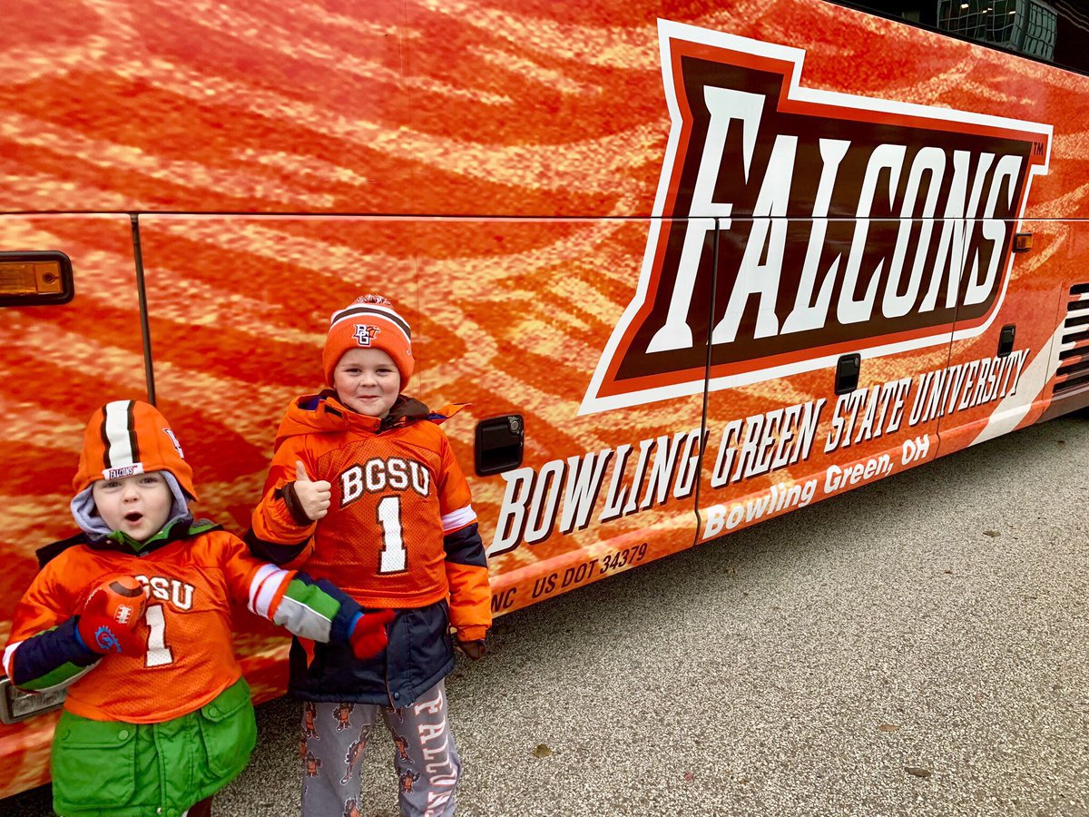 I hear a lot about what MAC and #BGSU football isn’t. It isn’t “big time” or drawing 50k a game. But today reminded me that I love @BG_Football for what it IS. The Falcons were 2-8 but they played hard, had fun, & repped their school. Very proud to be a Falcon.