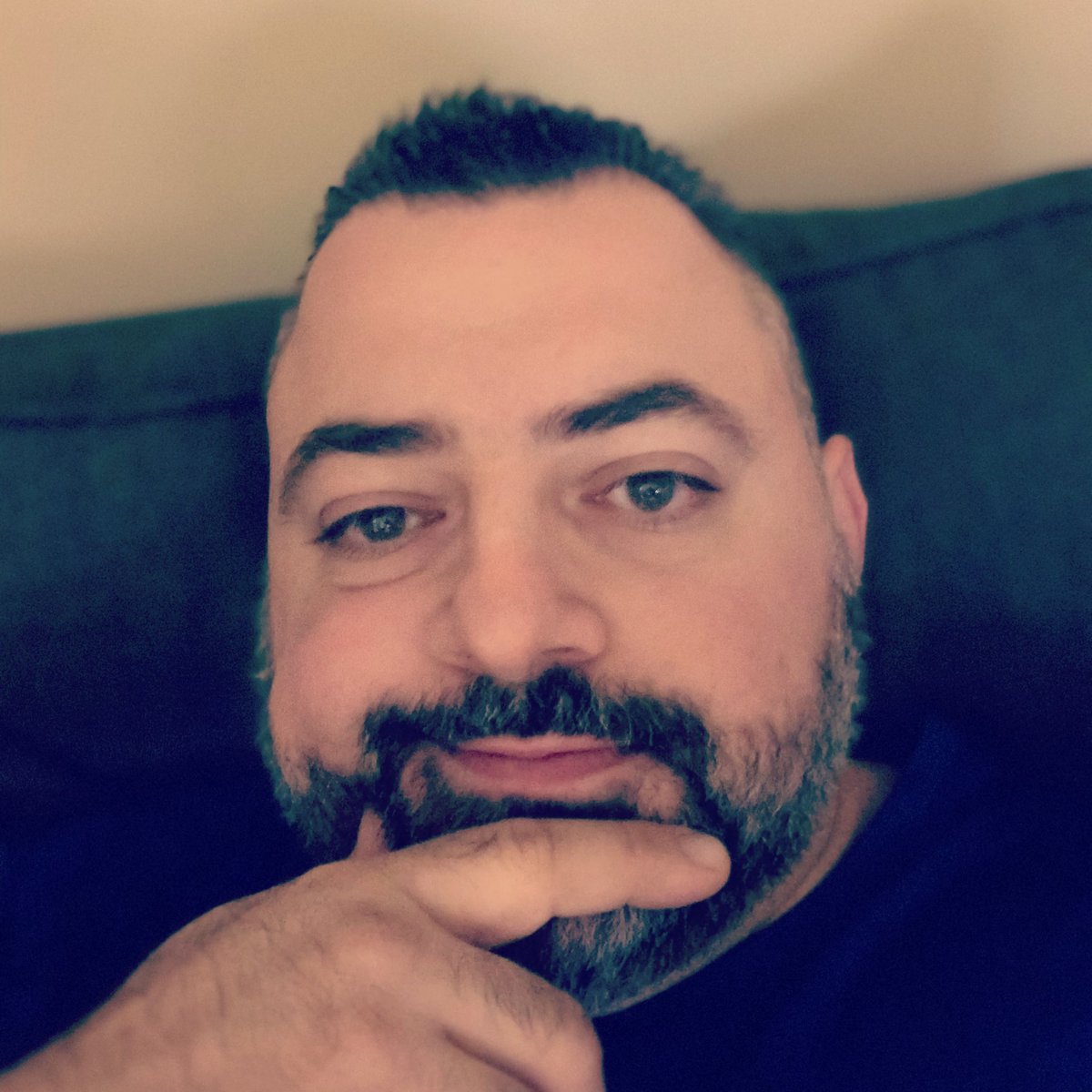 dpassione's tweet photo. Chillaxing.....🤪 https://t.co/WoZqAisxDn