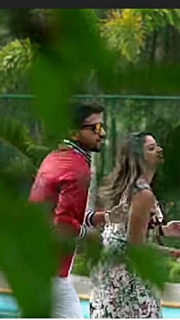 imjillakjailani's tweet photo. @vj_diya 
https://t.co/fRVgHZE7At...!!
   Awww ...awww !! The #Devathai Ultimate Performance Of Lovly song with her Soulmate💕😍💞..all Expression #Awesome..ur Talent So proud diyama💕💞Lov u Darl  💕💞..!!
  Wait BiG screen #Diyama Be lov always
Wait Ur Sweet meet !!💞.. #Jillak https://t.co/LZA6gLQ6mq
