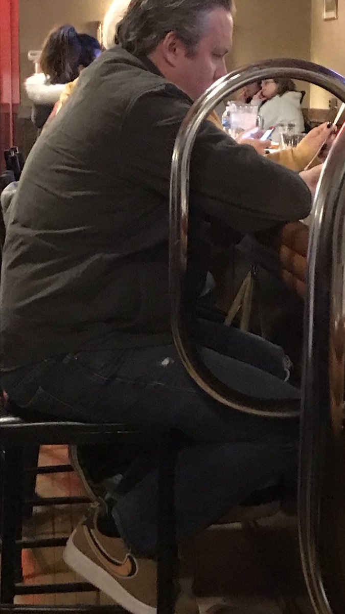 unzedave's tweet photo. When you see a @surlybrewing celebrity and his awesome kicks. @RandBallsStu @finsleft @RandBall https://t.co/zvT37iC4S9