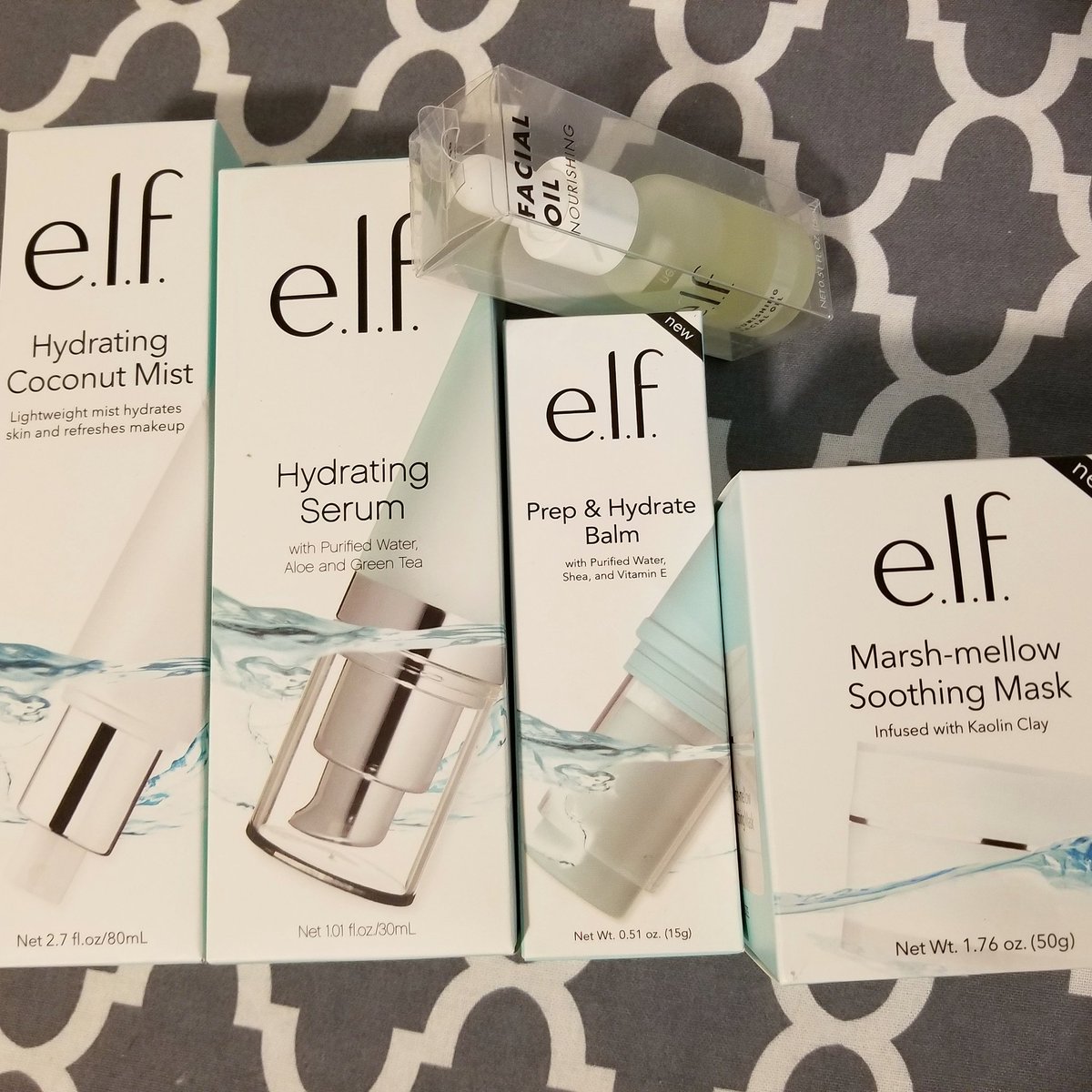 ChamoneMonet's tweet photo. Mini haul from @elfcosmetics on some #skincare goodies because what good is makeup if you don't take care of your skin? https://t.co/WbXsish4D4