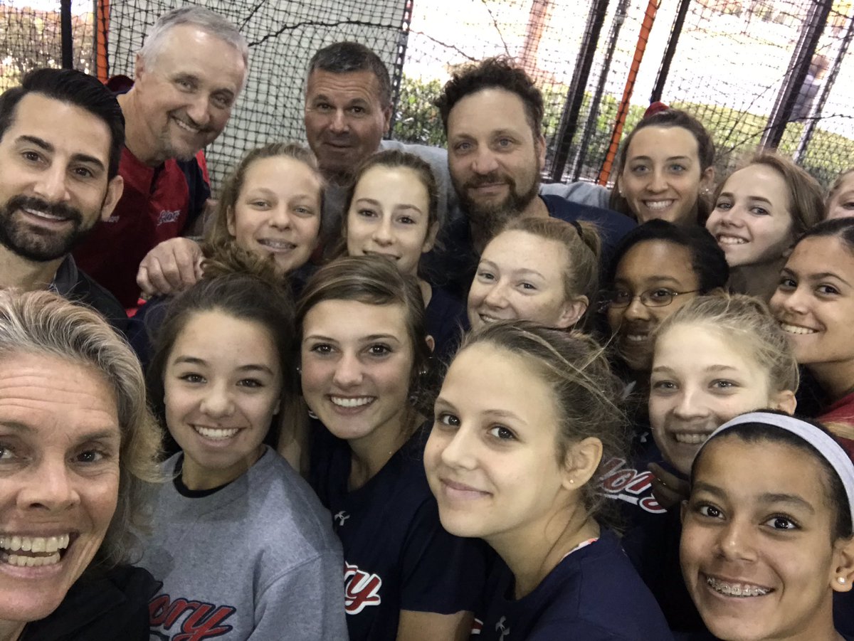 SuzyWillemssen's tweet image. Three great sessions with @Wass_Strength 💪💪 today! A whole bunch of players got better from his wonderful instruction! Tomorrow another fantastic day of learning! We can’t wait! 🔥🔥🔥#RocketArms #FlameThrowers 
@VAGloryFP