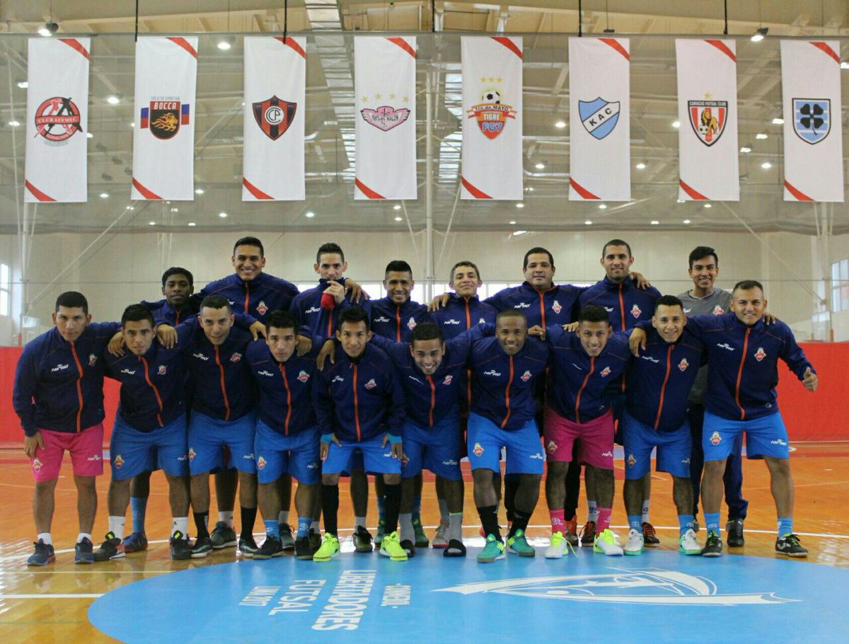 futsal1rodemayo's tweet photo. Momentos de la historia del Club
#pasiontotal https://t.co/qAJfL8s8S1