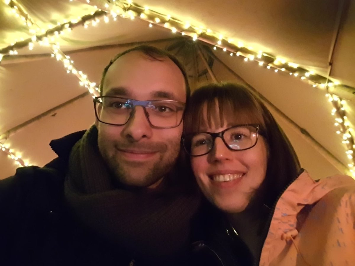 KarenStroobants's tweet photo. #MonthForMe - day 17 Enjoying a beef brisket bun @ProvenanceKitch and mulled wine at @ThirstyCamb #wintergarten @GonvilleHotel https://t.co/JncRxk3LiN