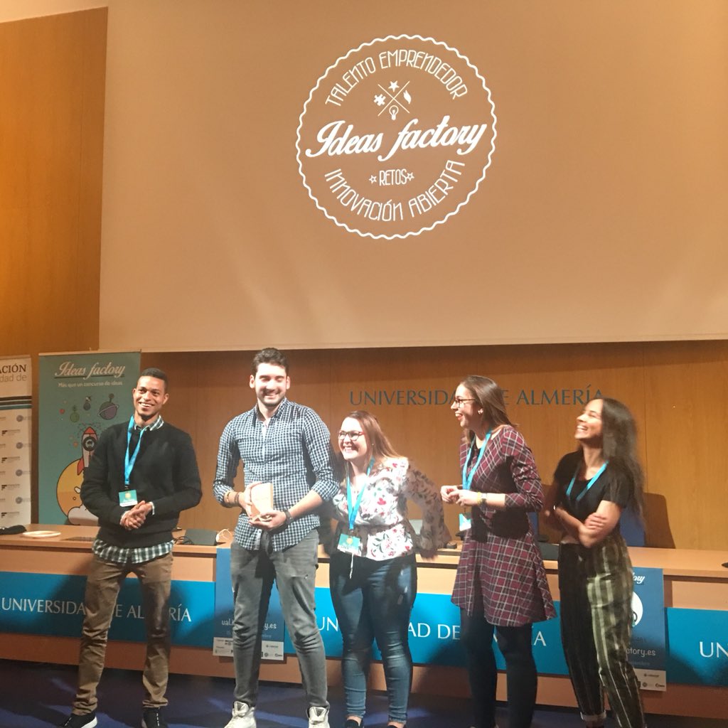 victoreglz's tweet photo. Y los ganadores del #IdeasFactoryUAL  son el equipazo de Go Healthy Band. Enhorabuena a todos los participantes por su esfuerzo y trabajo en estos 2 días superintensos!! @ideasfactory_es @EmprenderUAL @ualmeria @carlosmguevara @creamucho https://t.co/nXkTkVnZac